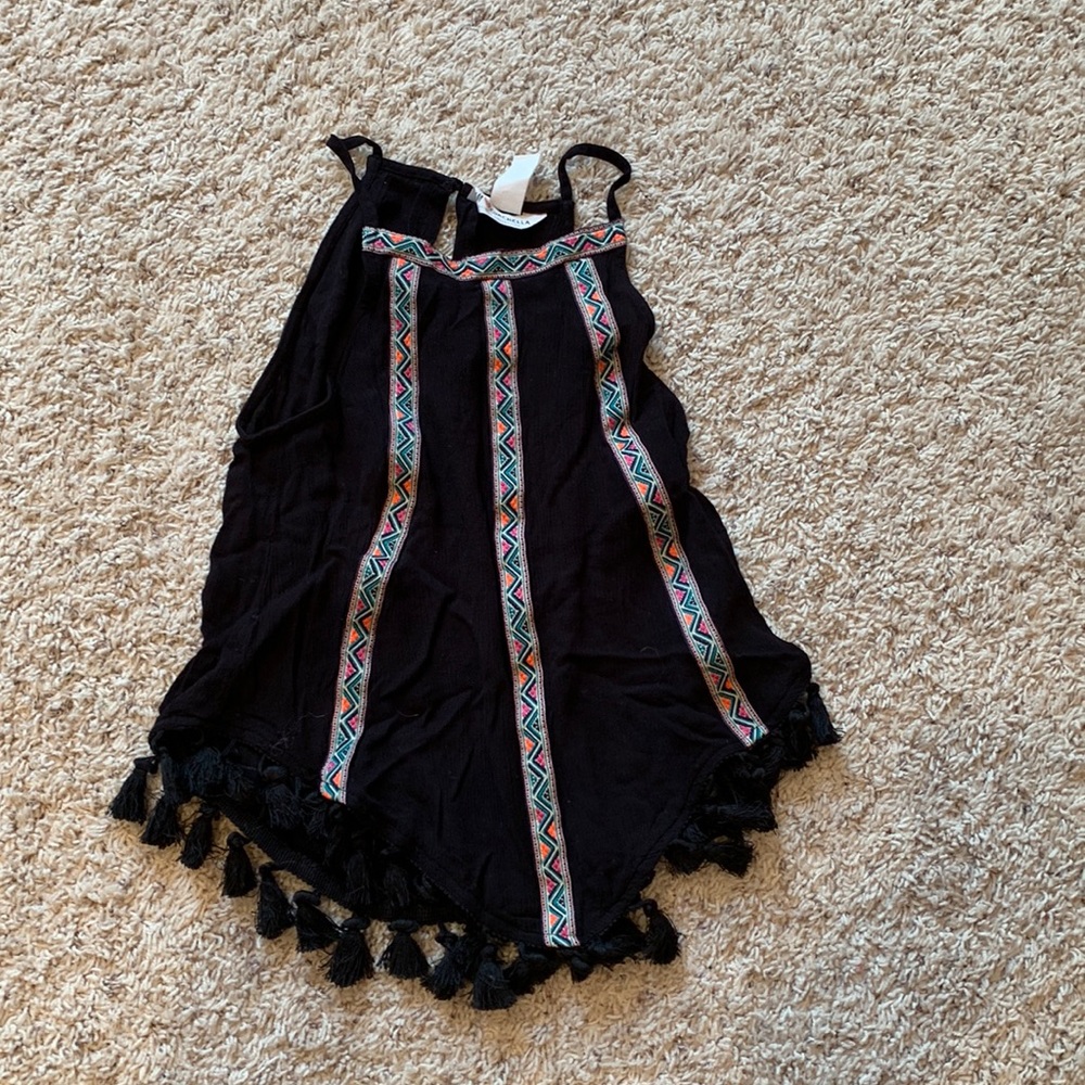 H&M Coachella sleeveless shirt